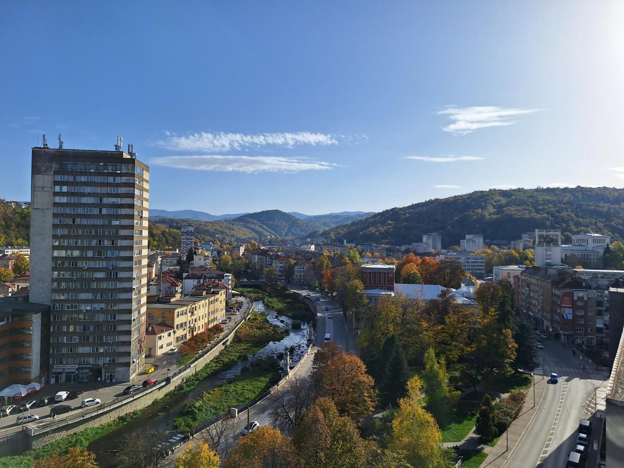 Студио Даневски-Balkan Tower Gabrovo Luaran gambar